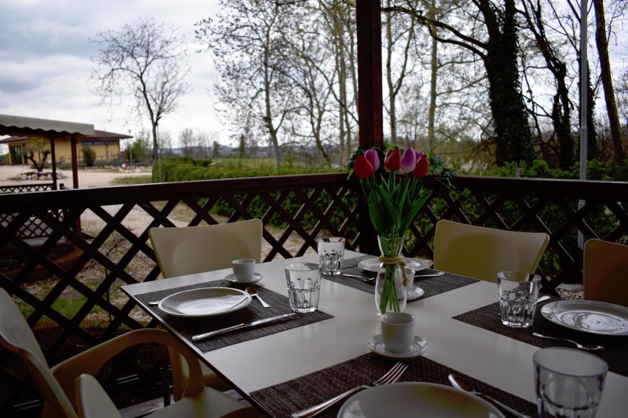 Agriturismo B&B Corte Tonolli Valeggio sul Mincio Eksteriør bilde