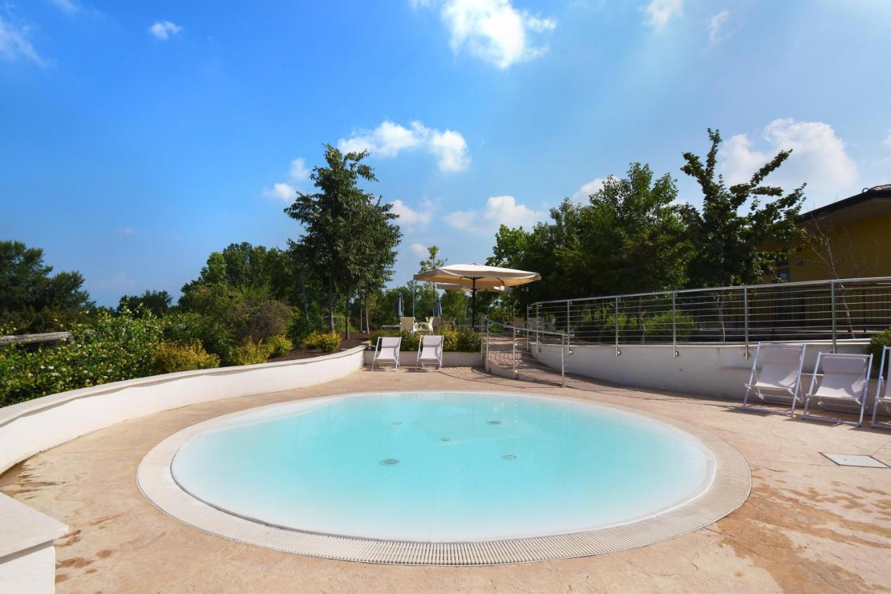 Agriturismo B&B Corte Tonolli Valeggio sul Mincio Eksteriør bilde