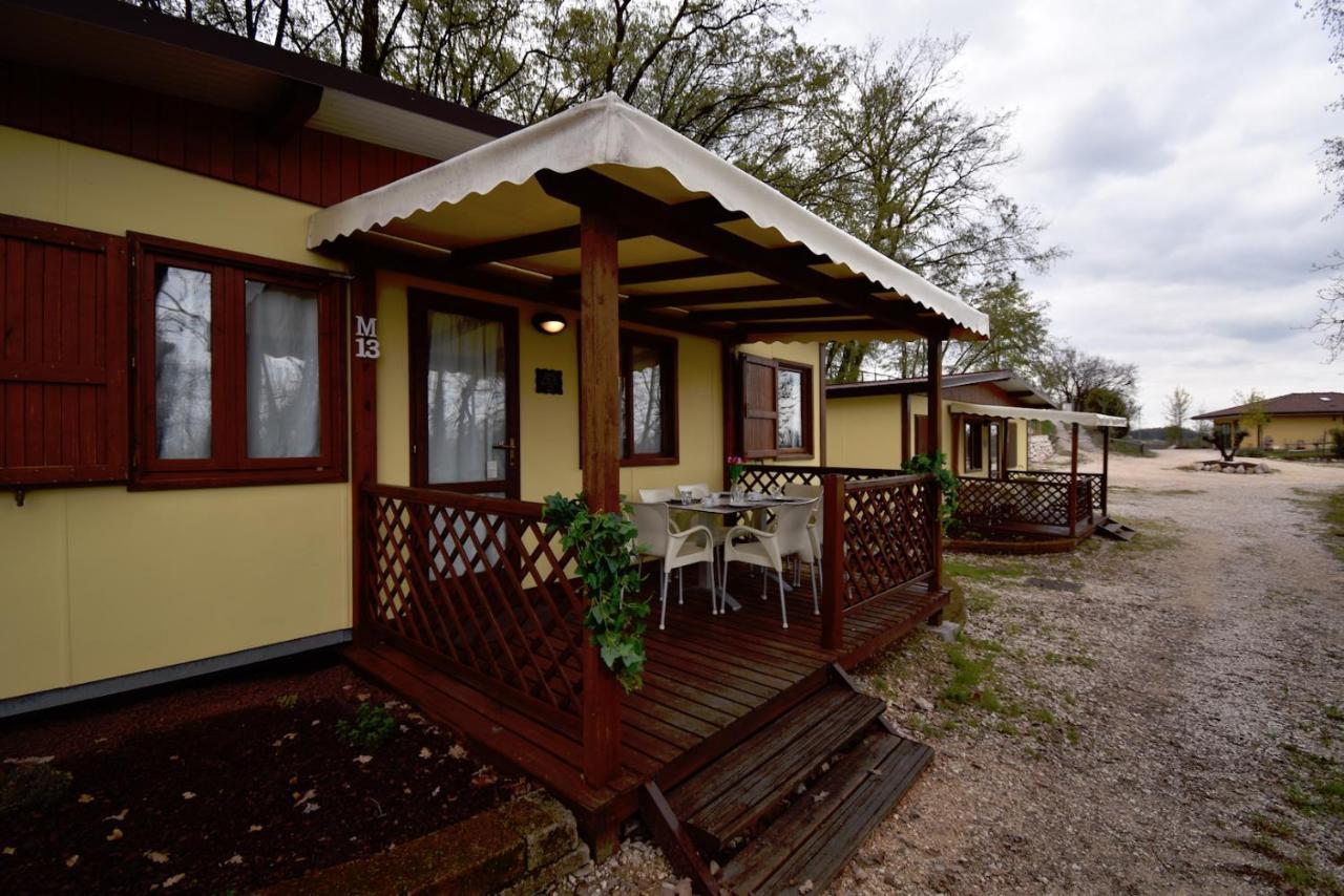 Agriturismo B&B Corte Tonolli Valeggio sul Mincio Eksteriør bilde