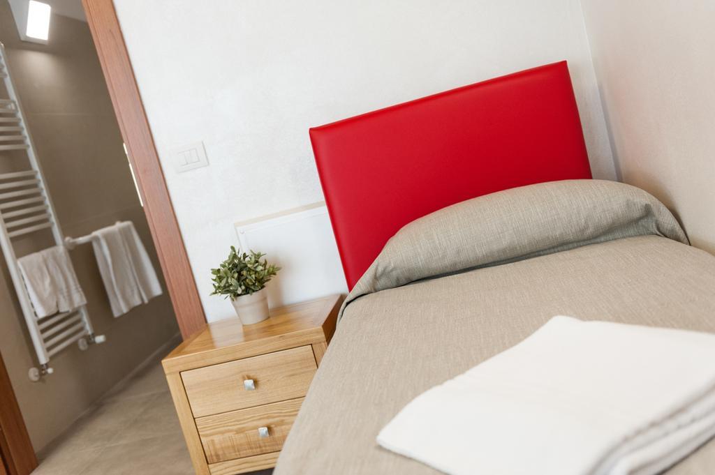 Agriturismo B&B Corte Tonolli Valeggio sul Mincio Rom bilde