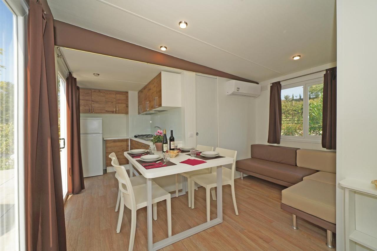 Agriturismo B&B Corte Tonolli Valeggio sul Mincio Eksteriør bilde